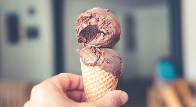 This 4 ingredient coffee ice cream is giving us life right now