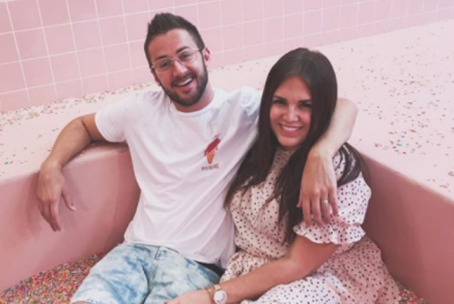 This husband’s open love letter to his wife’s curves has us in tears