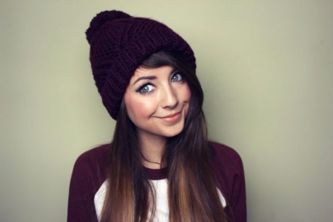 ‘I’m only human’ Vlog star Zoella apologises for offensive tweets