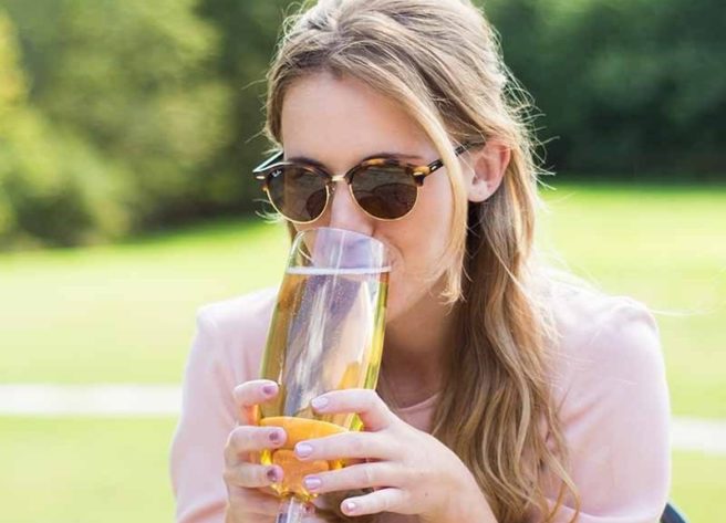 8 bubbly Christmas presents for the Prosecco lover