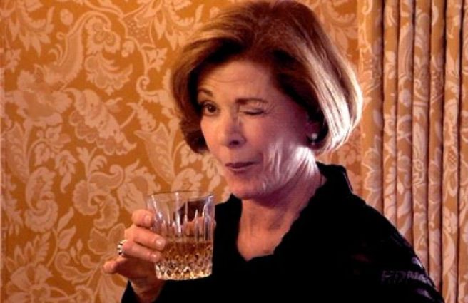 ‘I deserve a statue’: #DryJanuary is taking a serious toll on Twitter