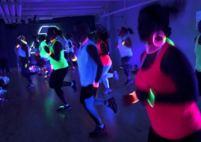 There’s a FREE full moon party-style fitness class in Dublin tonight