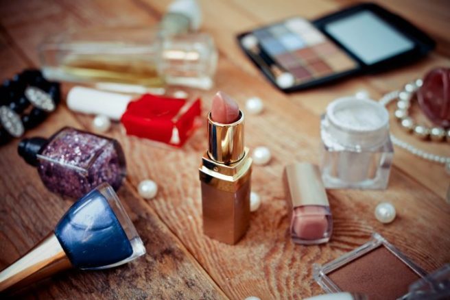 Lippie & lashes: Stunning stocking fillers for your beauty junkie pal